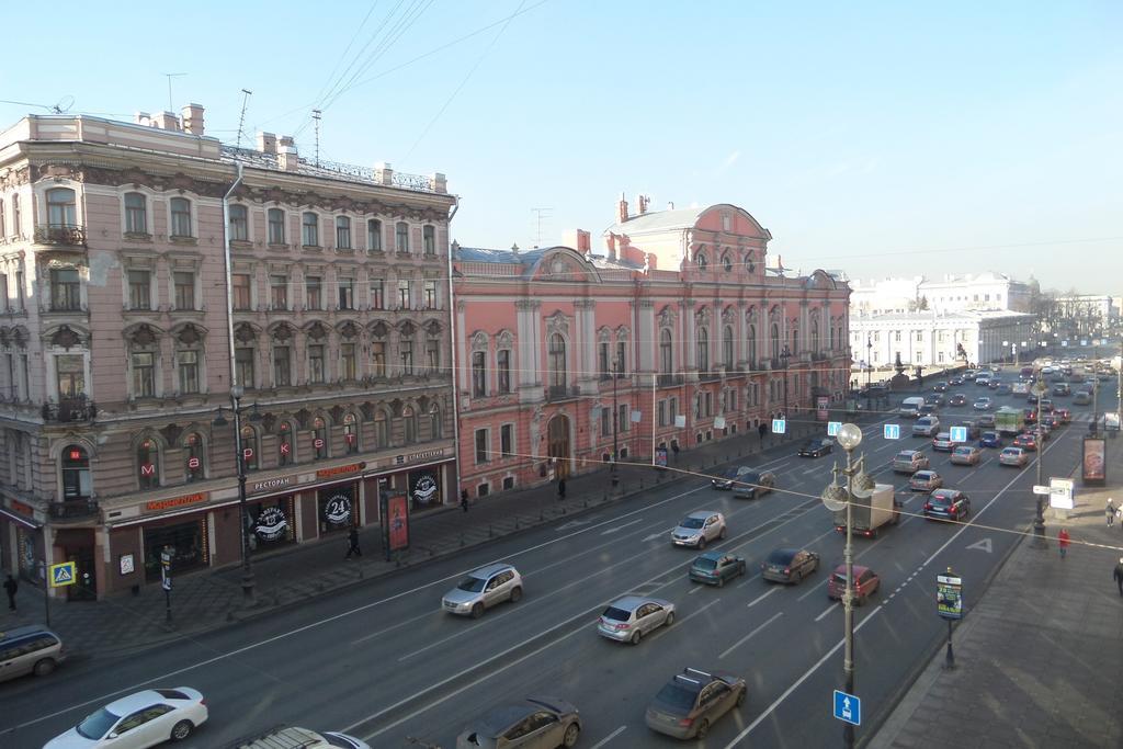 Mini-Hotel Nevskiy 72 Sankt Petersburg Exteriör bild