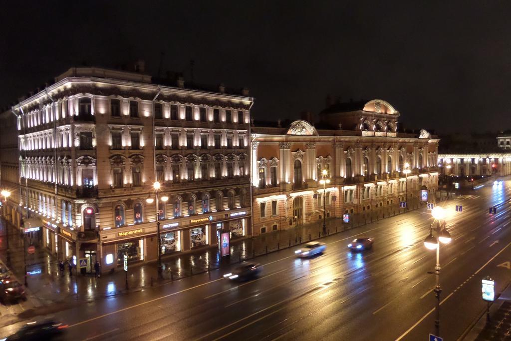 Mini-Hotel Nevskiy 72 Sankt Petersburg Exteriör bild